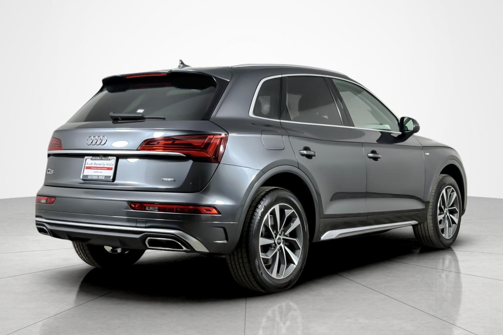 Used 2023 Daytona Gray Pearl Effect Audi S line Premium Plus 45 TFSI quattro image 5