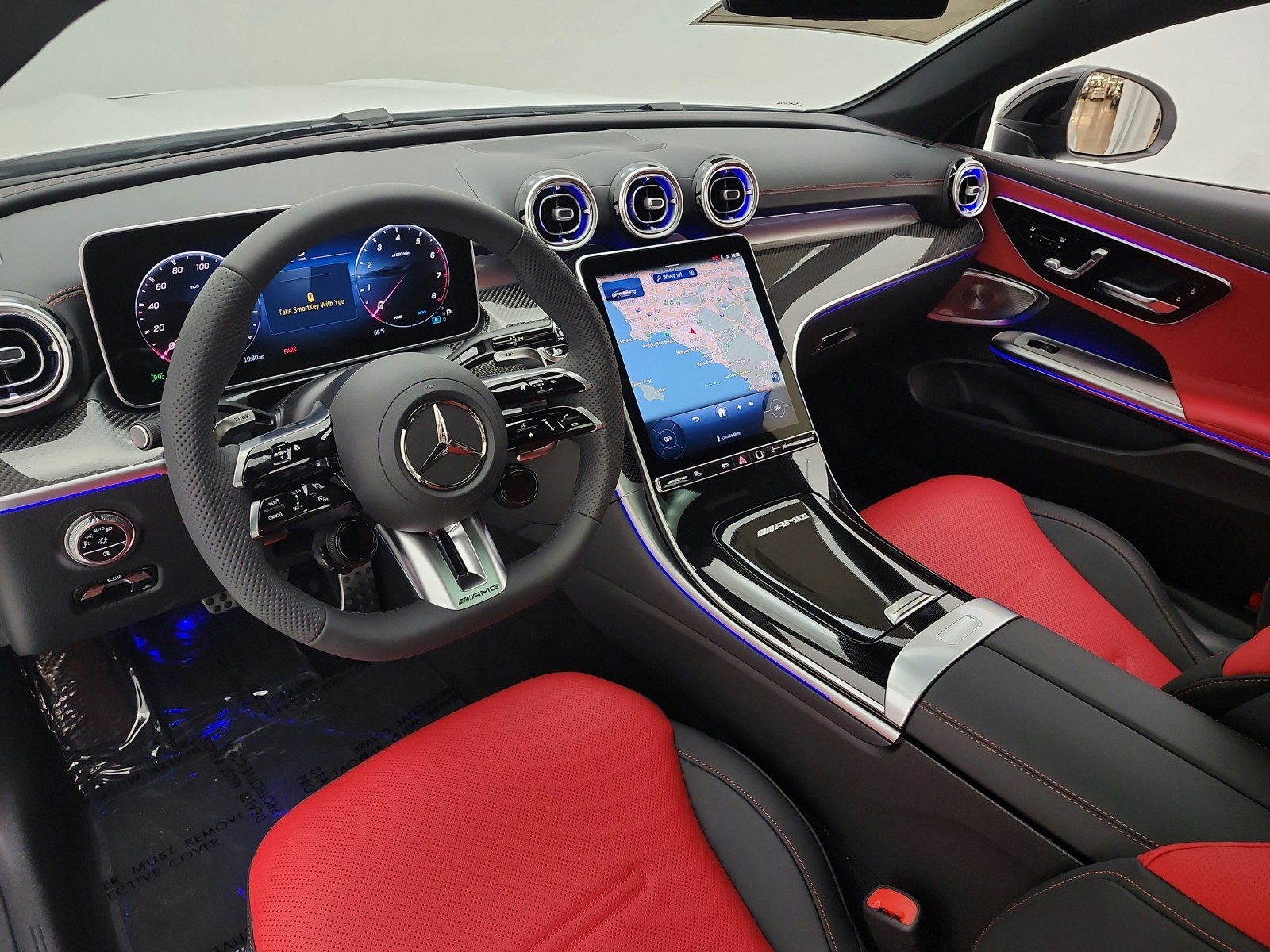 New 2026 MANUFAKTUR Moonlight White Metallic Mercedes-Benz AMG® CLE 53 4MATIC+ Coupe image 9