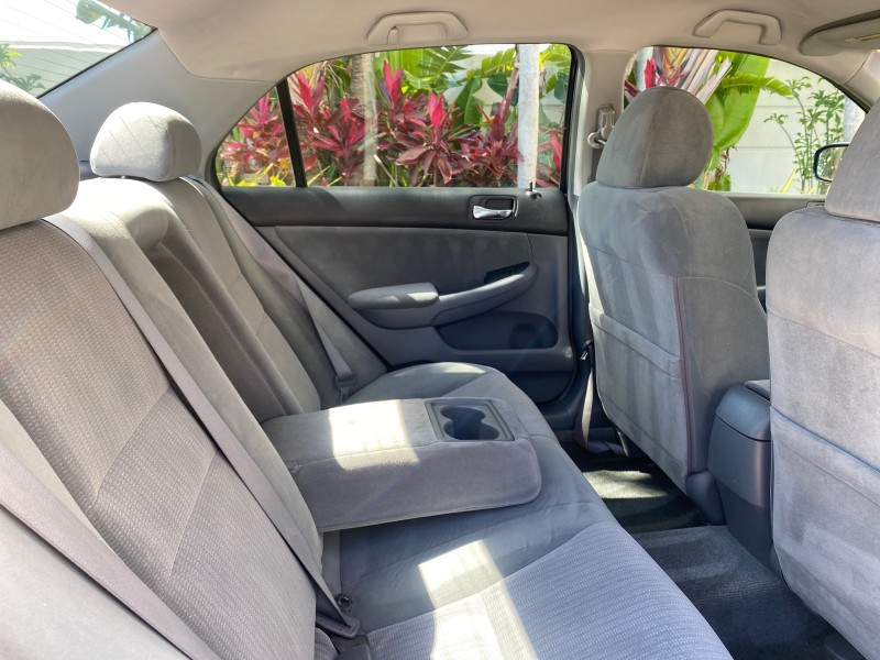 2004 Honda Accord Sdn LX LOW MILES 68,079 in , 