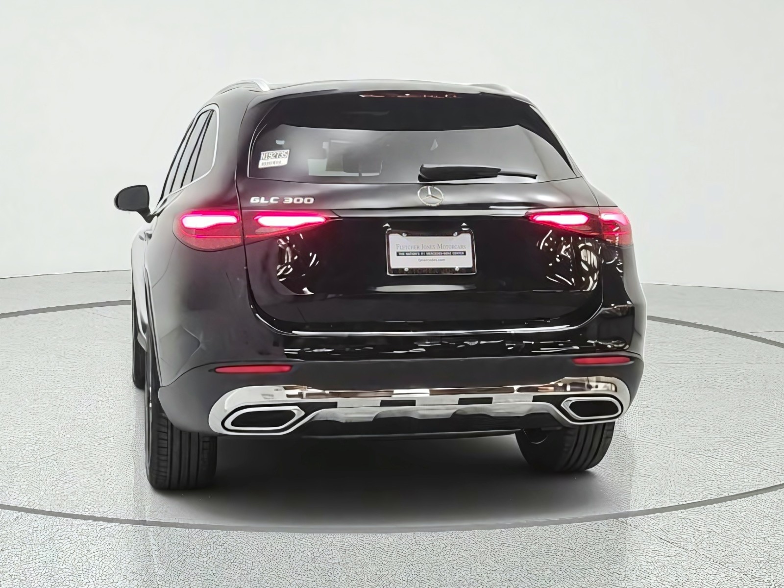 New 2027 Black Mercedes-Benz GLC 300 SUV image 6