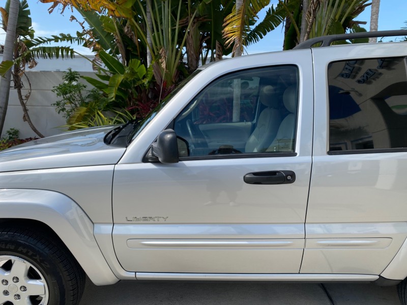 2004 Jeep Liberty Limited 1 OWNER SUNROOF in , 