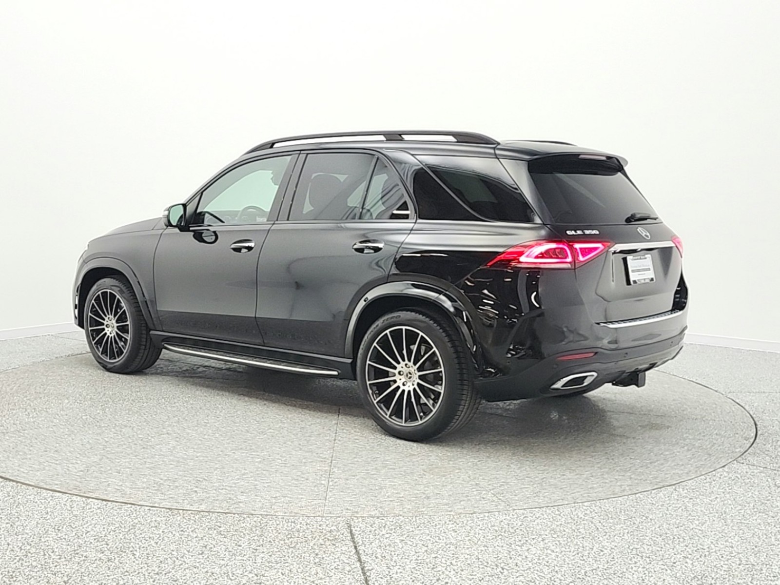 Used 2020 Black Mercedes-Benz GLE 350 SUV image 8