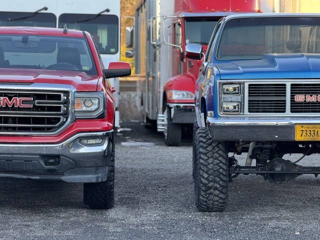 1985 GMC Sierra  4x4  in , 
