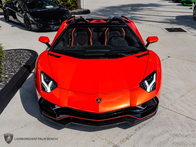 Lamborghini Aventador