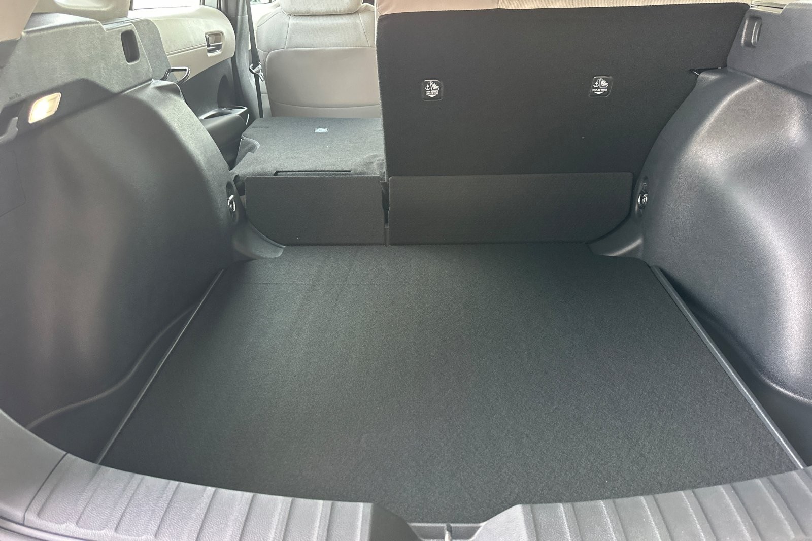 2026 Toyota Corolla Cross L photo 14