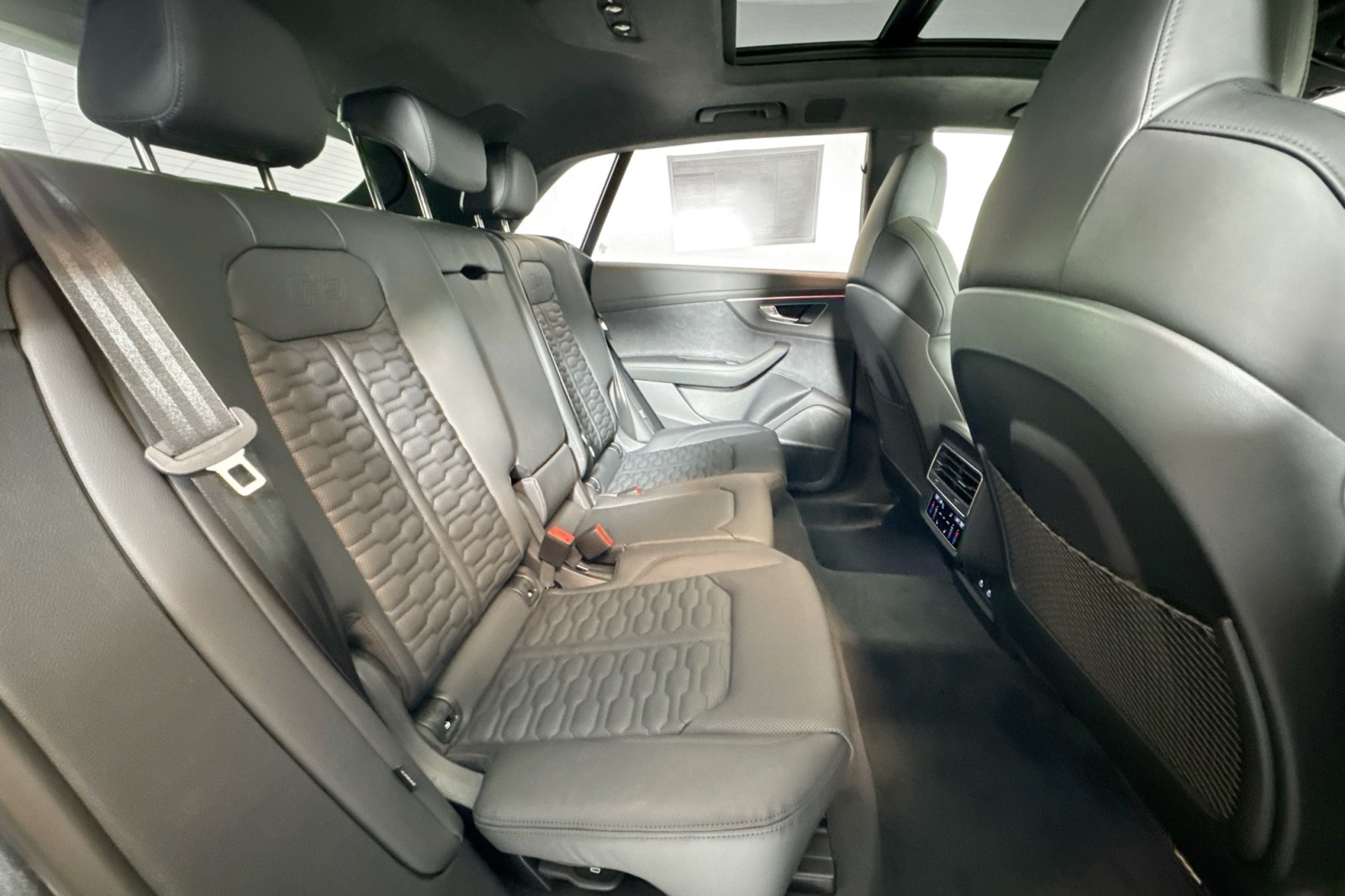 New 2026 Daytona Gray Pearl Effect Audi performance quattro image 24