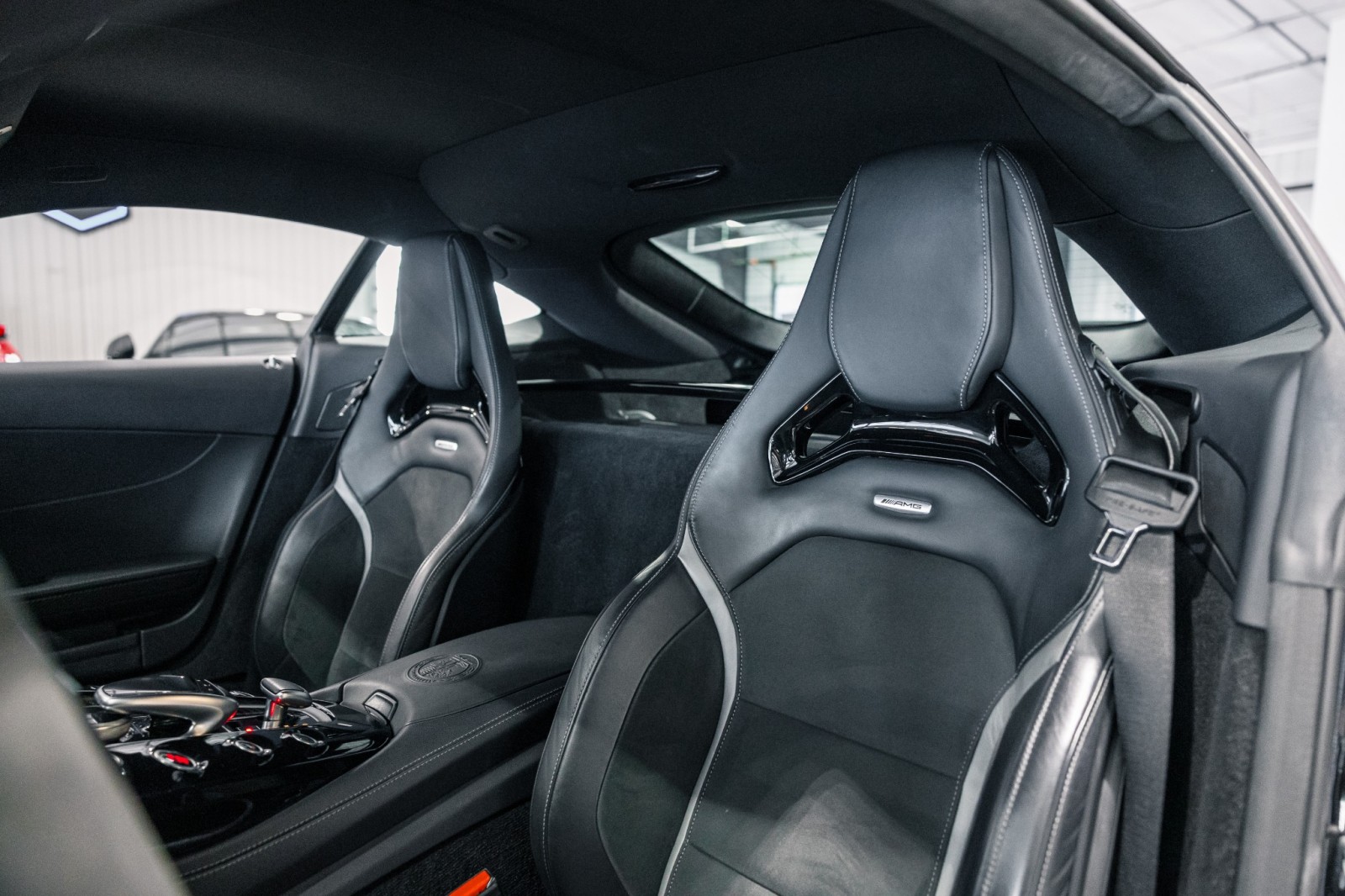 Used Car 2018 Mercedes-benz Amg Gt  Amg Gt R - Original Msrp $174,940 - Amg Exterior Carbon Fiber Package Ii - Burmester High End For Sale Under $110,000 In Boerne, Texas