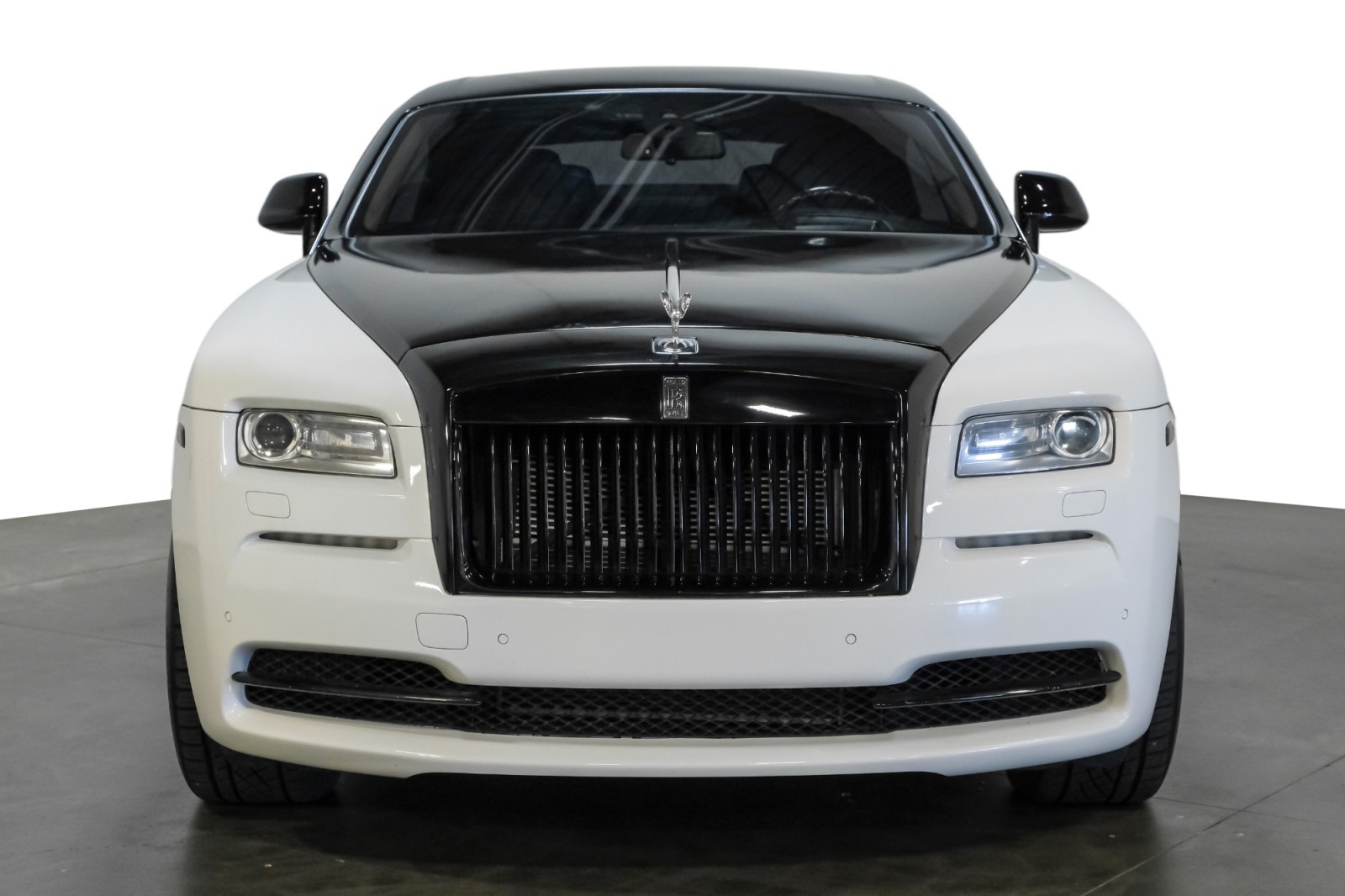 2016 Rolls-Royce Wraith StarlightHeadliner ACSeats CustomAlloys Piping RRMonogram 2