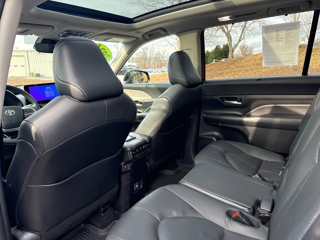 ToyotaGrand Highlander34