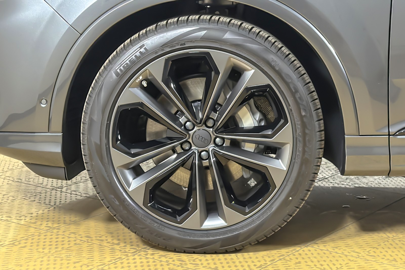 New 2026 Daytona Gray Pearl Effect Audi S line Premium Plus 55 quattro *Ltd Avail* image 25