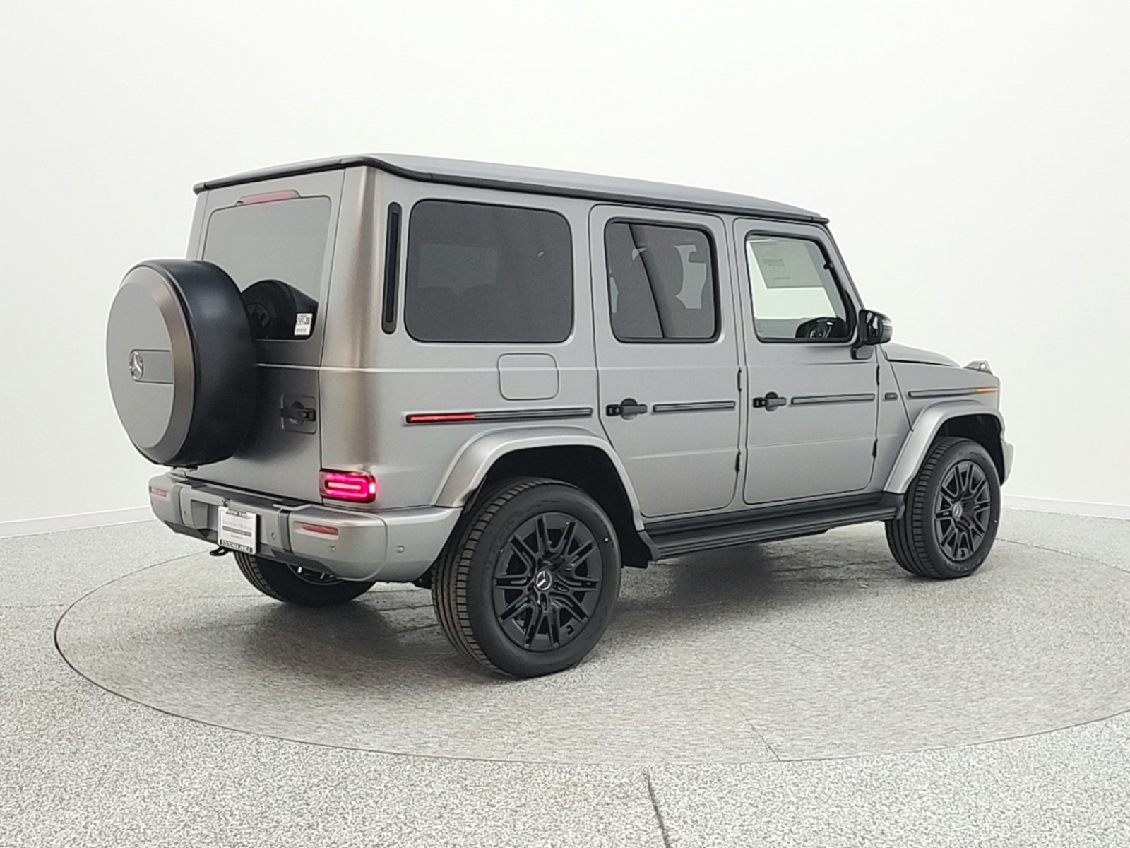 New 2026 MANUFAKTUR Platinum magno Mercedes-Benz G 580e image 5