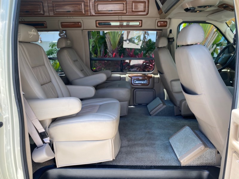 2004 Ford Econoline  HIGH TOP CONVERSION VAN 1 OWNER LOW MILES 37,883 in , 