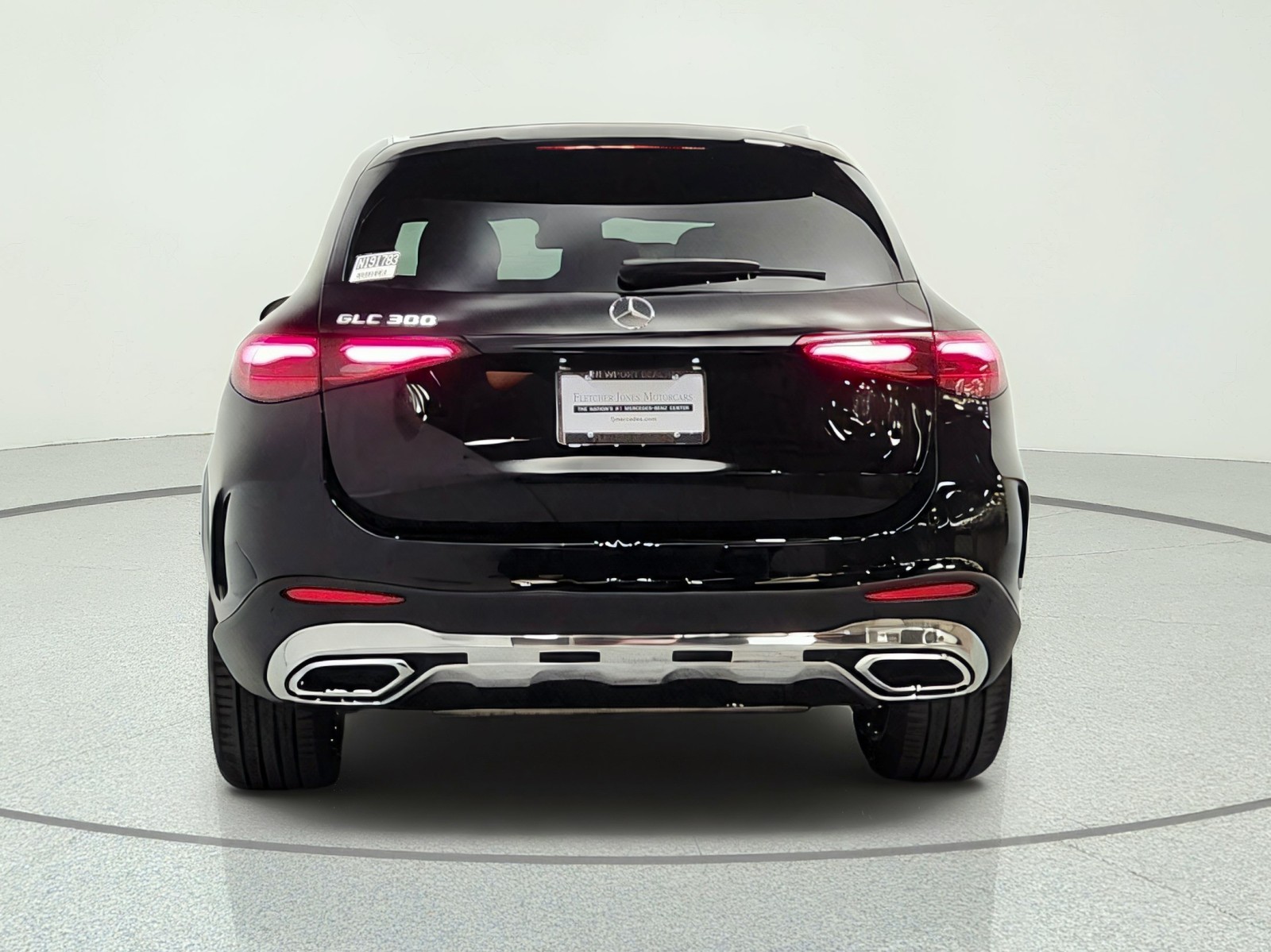 New 2026 Black Mercedes-Benz GLC 300 SUV image 6