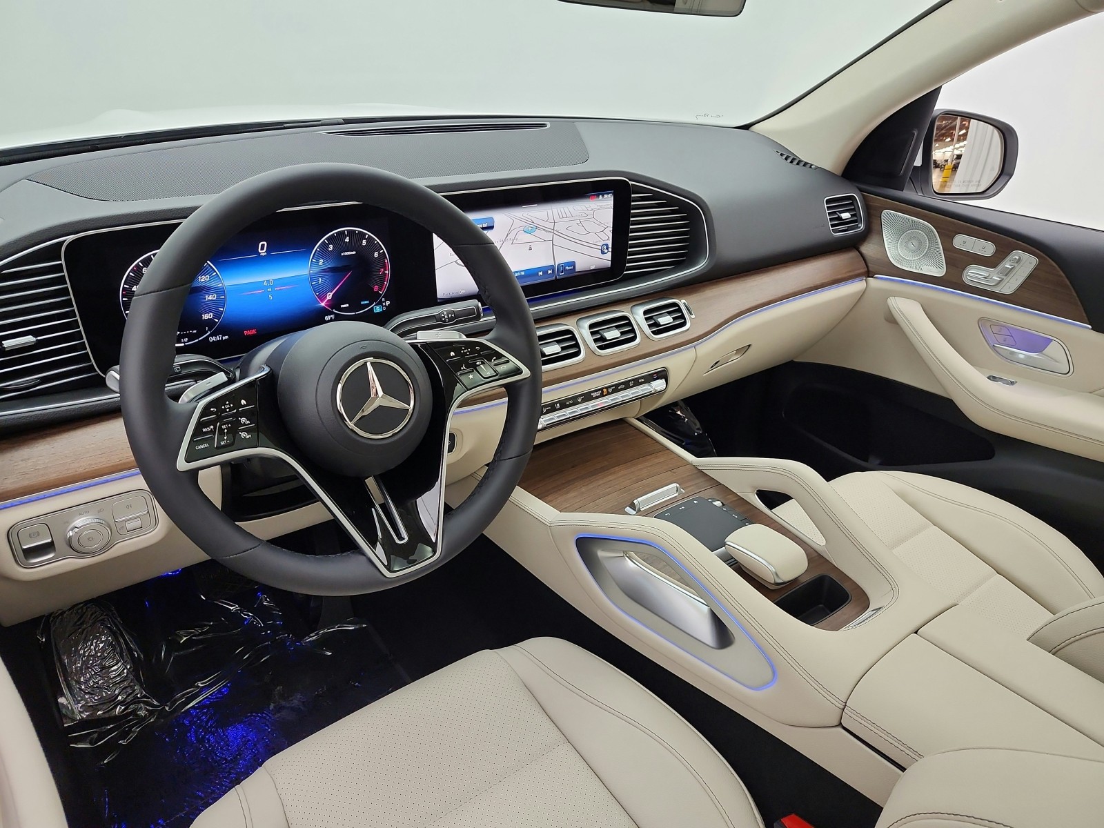 New 2026 Polar White Mercedes-Benz GLE 350 image 9