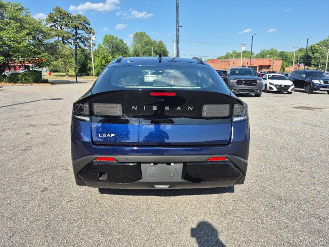 NissanLEAF11