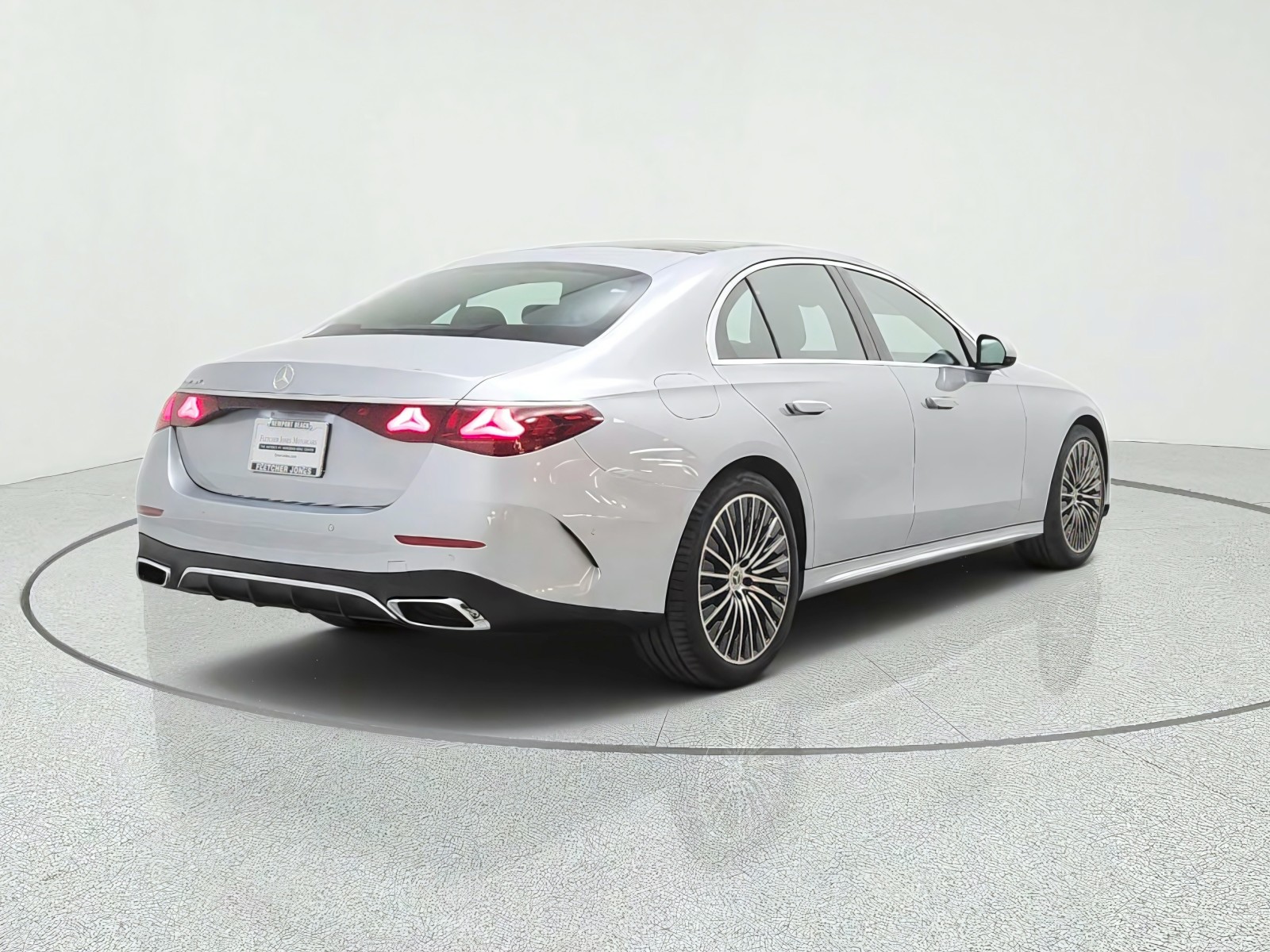 New 2027 Cirrus Silver Metallic Mercedes-Benz E 350 RWD Sedan image 5