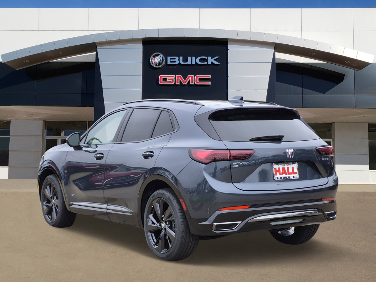 View vehicle photo 3