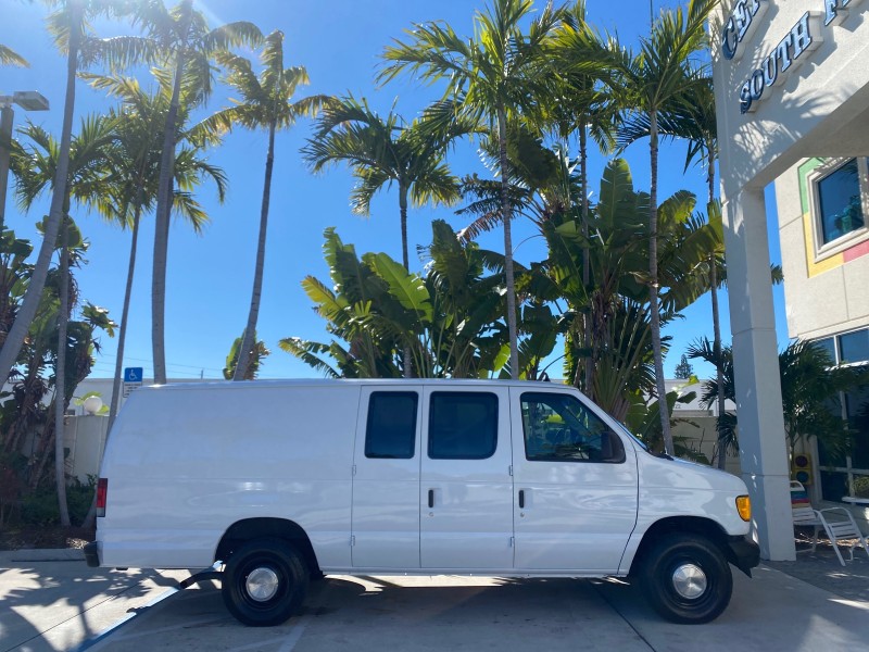 2003 Ford Econoline Cargo Van E 250 SUPER CARGO LOW MILES 67,419 in , 
