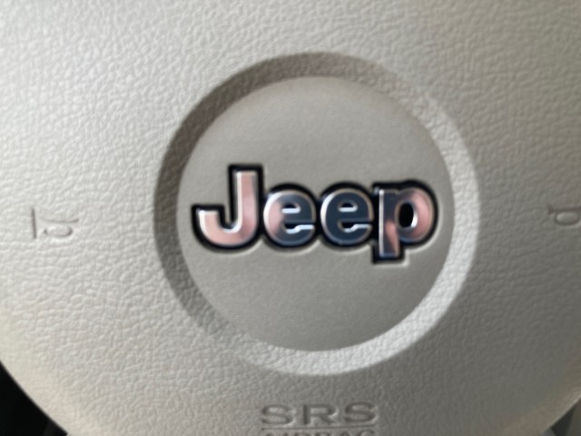2008 Jeep Grand Cherokee Laredo LOW MIL AWD 42,772 in pompano beach, Florida