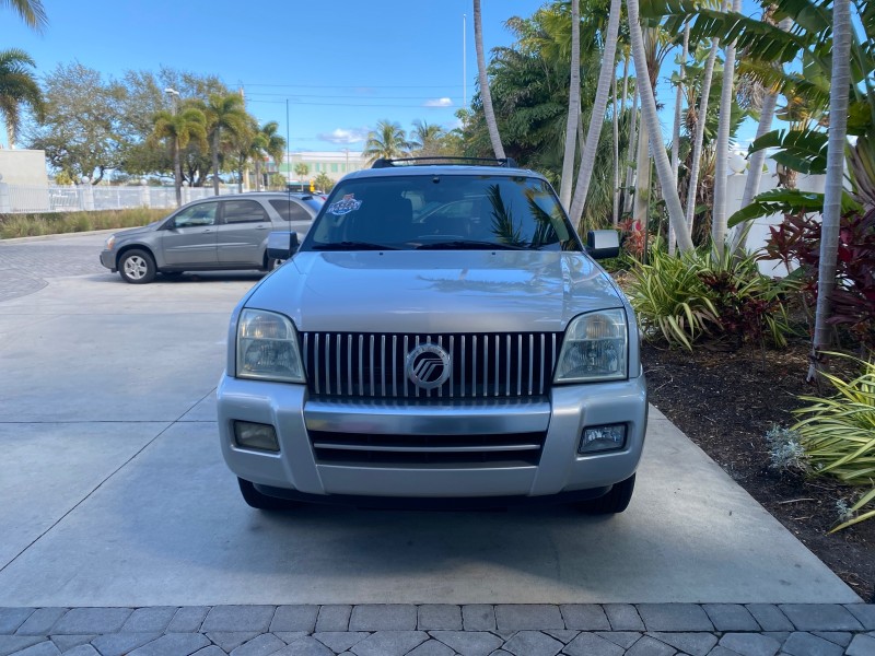 2010 Mercury Mountaineer 1 OWNER LOW MILES 78,753 in , 