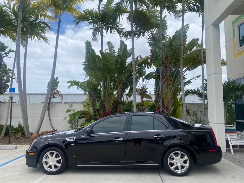 2008 Cadillac STS RWD 1 OWNERLOW MILES 39813 in , 