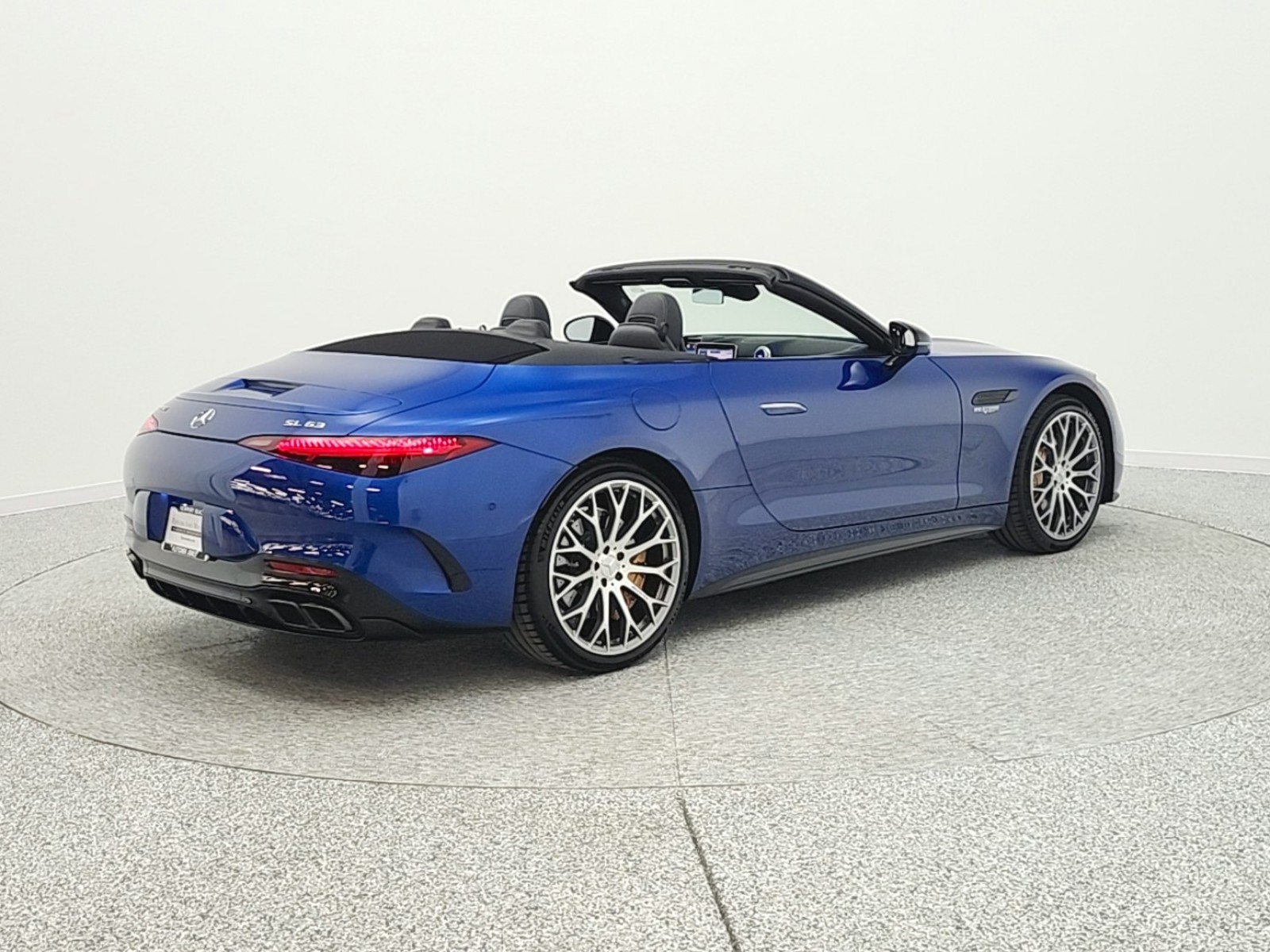 Certified Used 2022 Starling Blue Metallic Mercedes-Benz AMG® SL 63 image 5