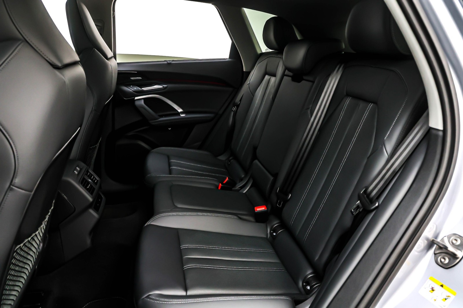 New 2025 Florett Silver Metallic Audi Premium Plus 2.0 TFSI quattro image 8