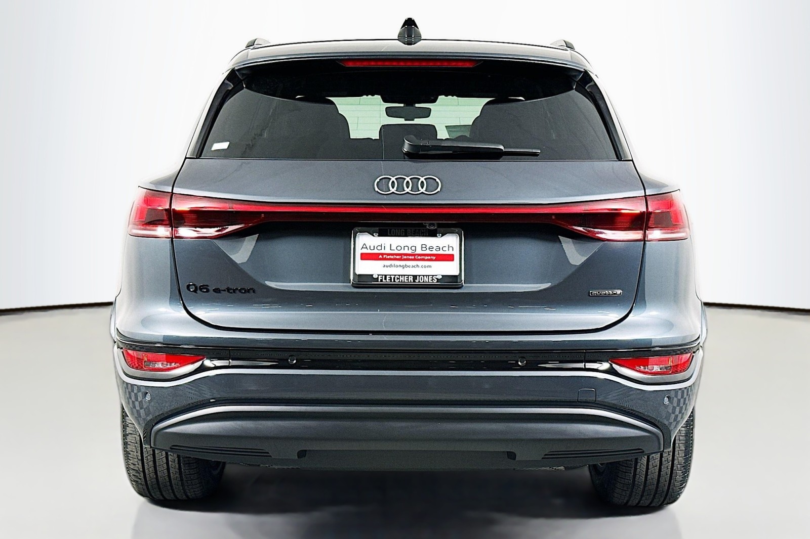 New 2027 Manhattan Gray Metallic Audi Premium image 3