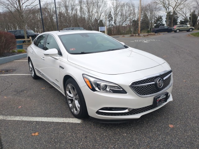 2018 Buick LaCrosse Avenir 3