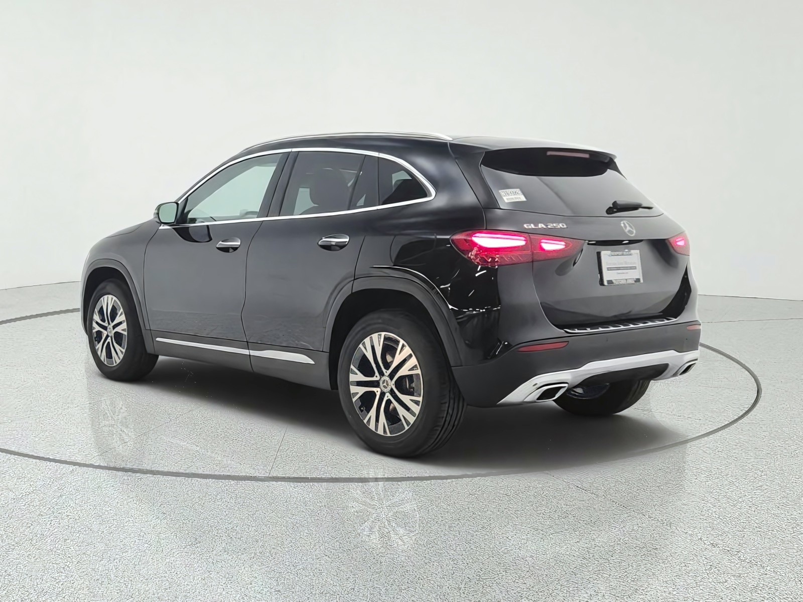New 2026 Night Black Mercedes-Benz GLA 250 SUV image 7