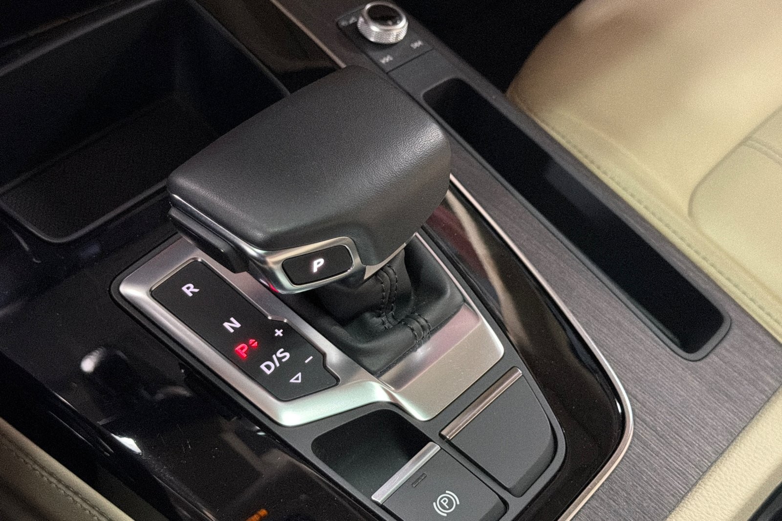 Used 2023 Glacier White Metallic Audi S line Premium Plus 45 TFSI quattro image 21