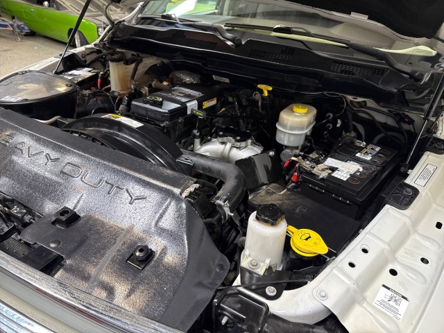 2017 Ram 3500 Laramie Longhorn 4WD Cummins MegaCab in ,