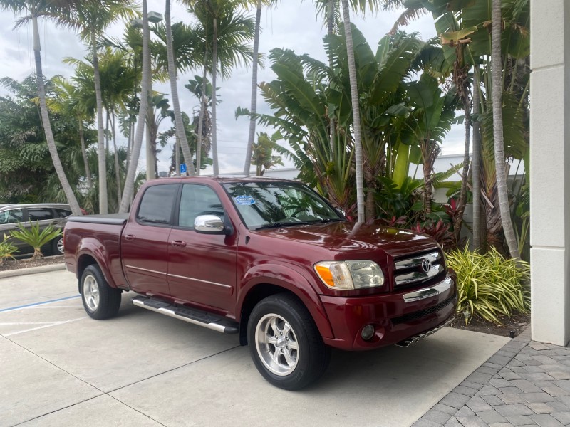 2006 Toyota Tundra SR5 4 DR CREW LOW MILES 93,838 in ,
