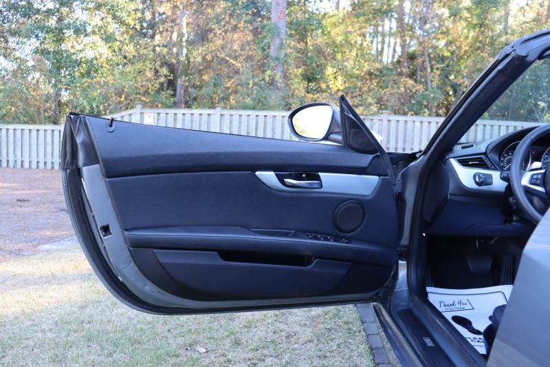 2011 BMW Z4 sDrive30i in Wilmington, North Carolina