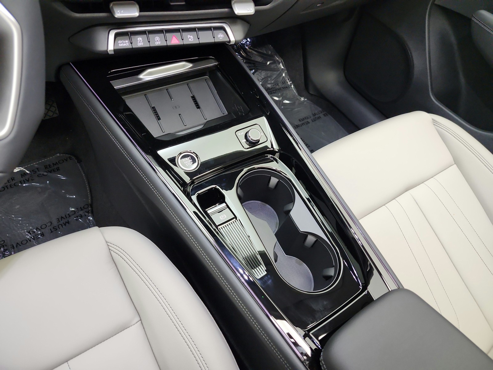 New 2026 Arrow Gray Pearl Effect Audi S line quattro image 10