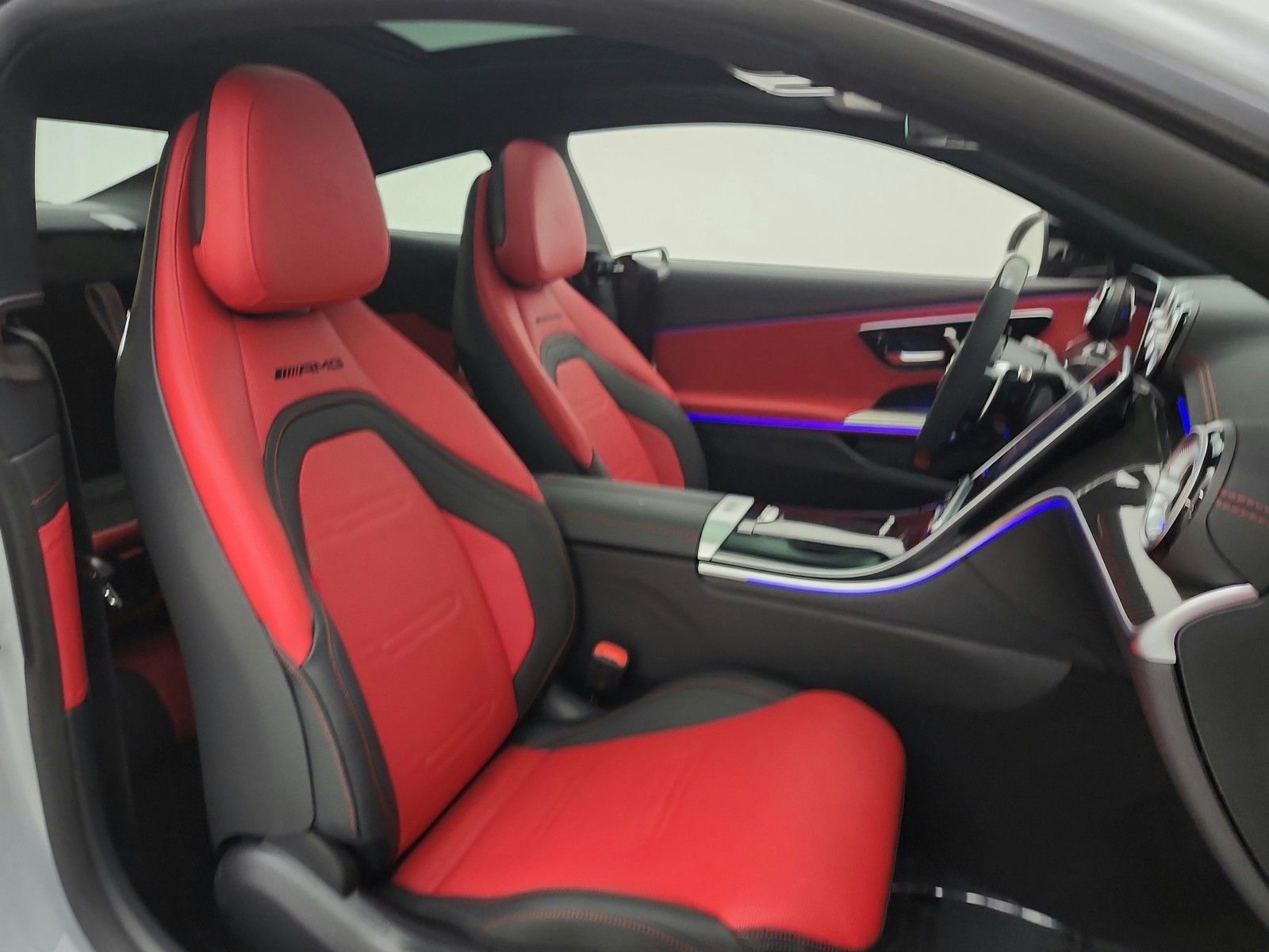 New 2026 MANUFAKTUR Alpine Grey Metallic Mercedes-Benz AMG® CLE 53 image 13