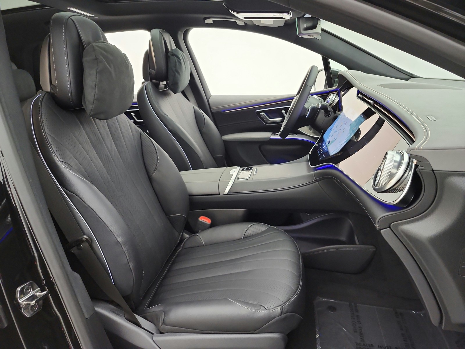 New 2027 Obsidian Black Metallic Mercedes-Benz EQS 400 4MATIC® SUV image 13