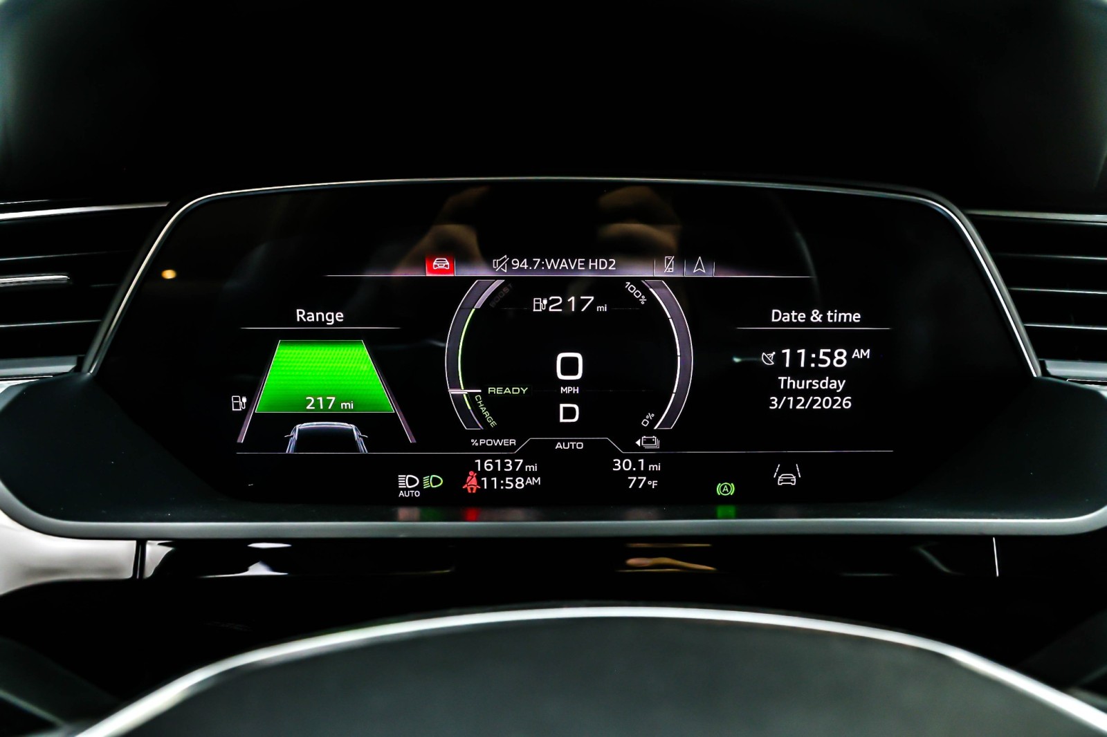 Used 2024 Manhattan Gray Metallic Audi Premium quattro image 19