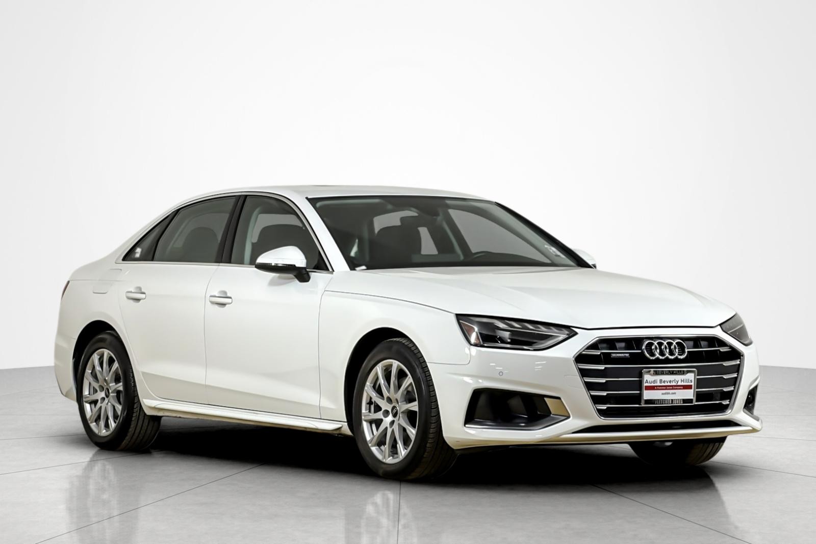 Used 2023 Ibis White Audi Premium 40 TFSI quattro image 7