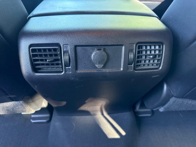 ToyotaTundra 4WD Truck36