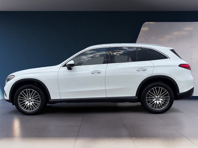 2025 Mercedes-Benz GLC GLC 300 2