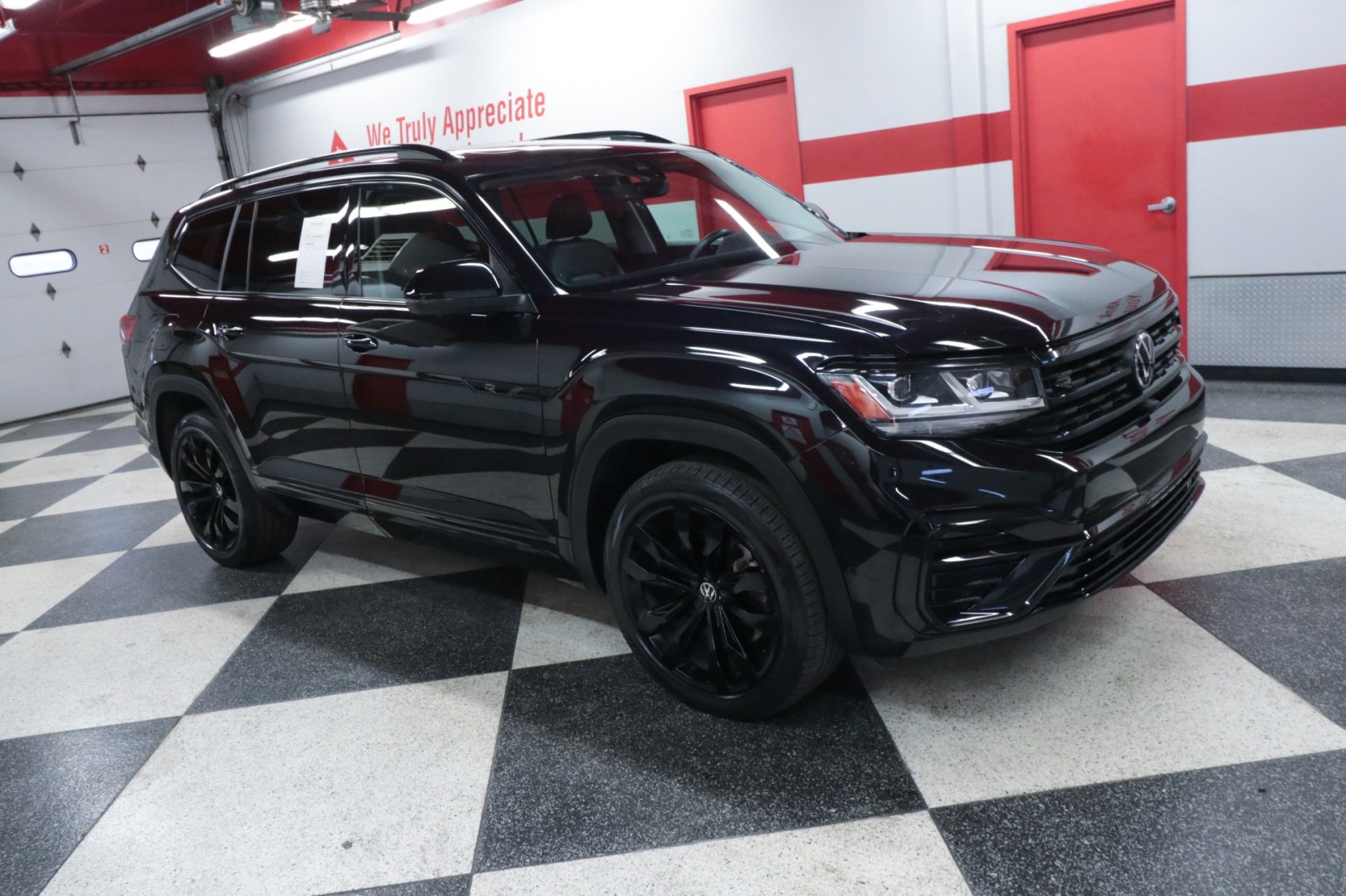 Used Car 2023 Volkswagen Atlas  3.6l V6 Sel Premium R-line For Sale Under $40,000 In Austin, Texas