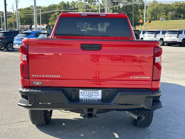 2025 Chevrolet Silverado 2500HD Custom 4