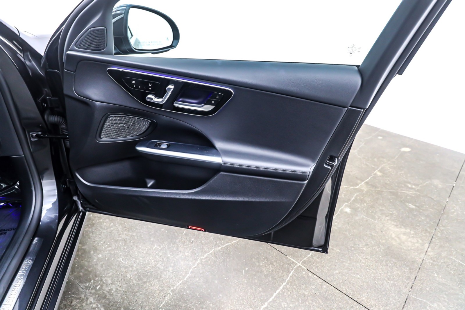 Used 2023 Graphite Grey Metallic Mercedes-Benz C 300 Sedan image 24