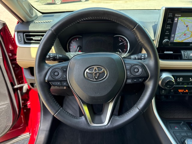 ToyotaRAV423