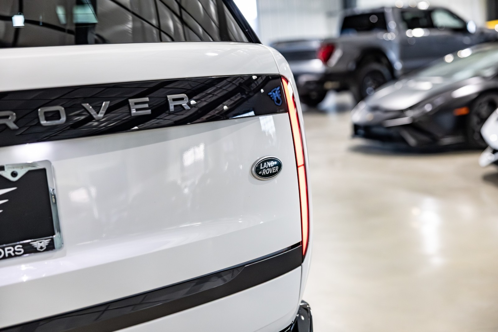 Used Car 2023 Land Rover Range Rover  Se - $140,310 Msrp - 23 Inch Wheels - Black Contrast Roof - One Owner For Sale Under $120,000 In Boerne, Texas