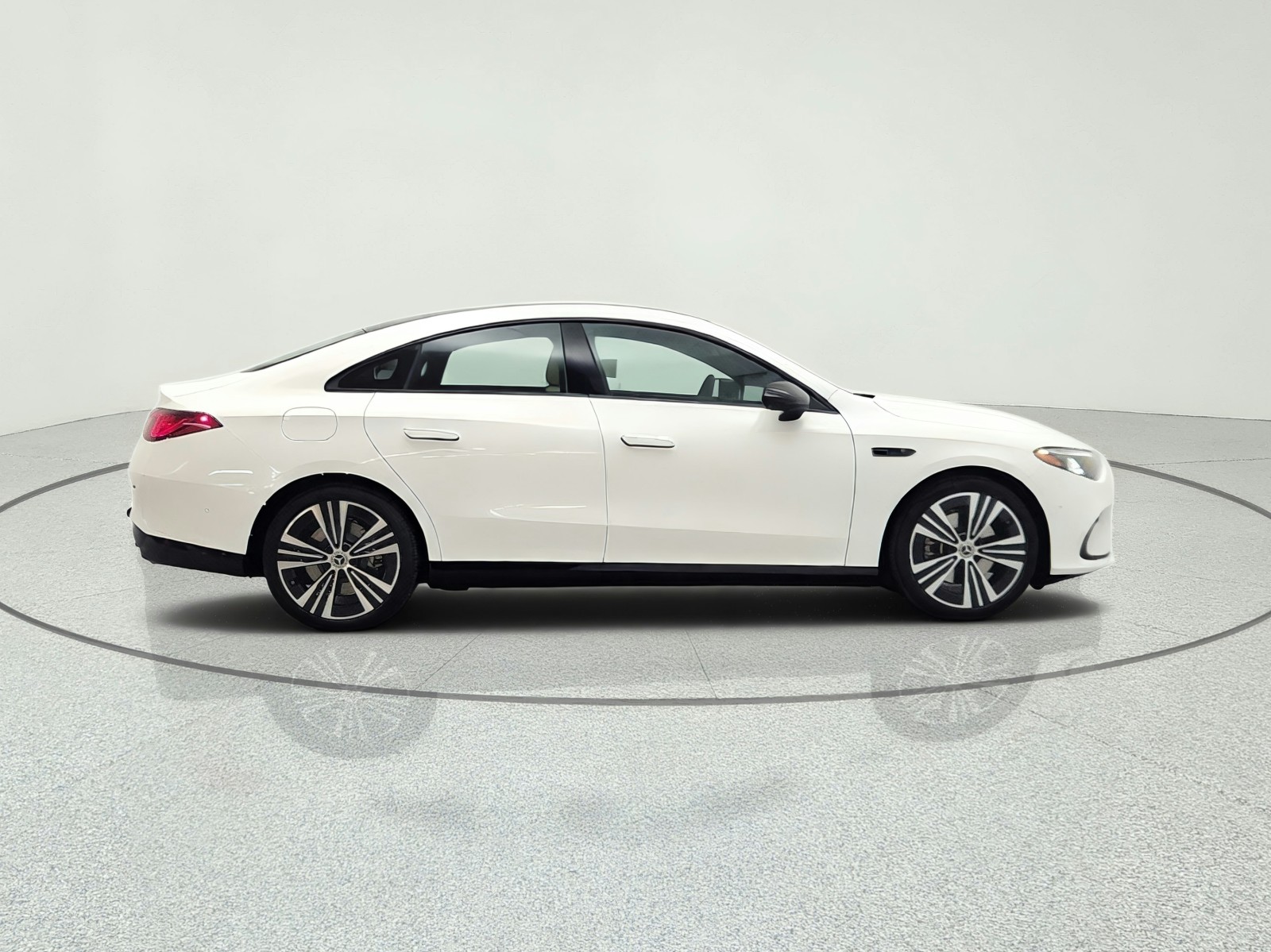 New 2027 Polar White Mercedes-Benz CLA 250+ Electric RWD image 4