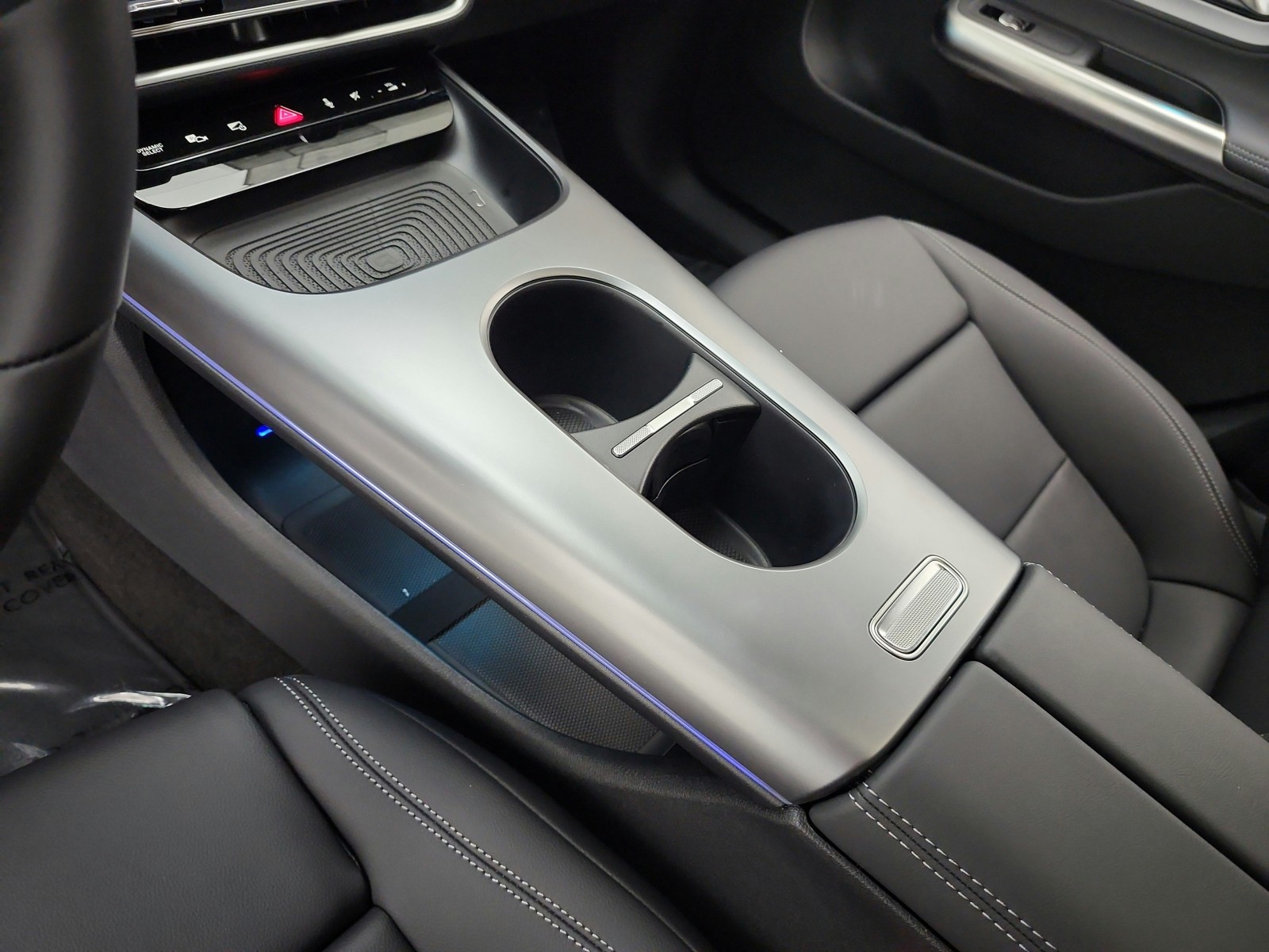New 2027 Polar White Mercedes-Benz CLA 250+ Electric RWD image 10
