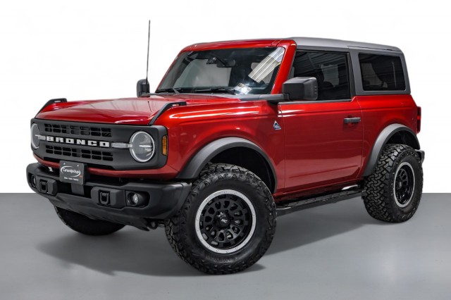 2023 Ford Bronco Black Diamond 4