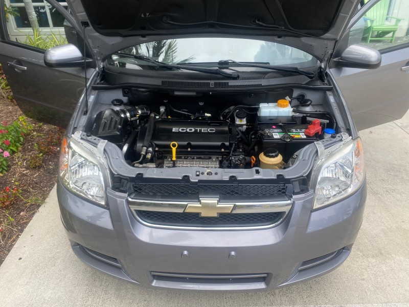 2011 Chevrolet Aveo LS LOW MILES 18,766 in , 